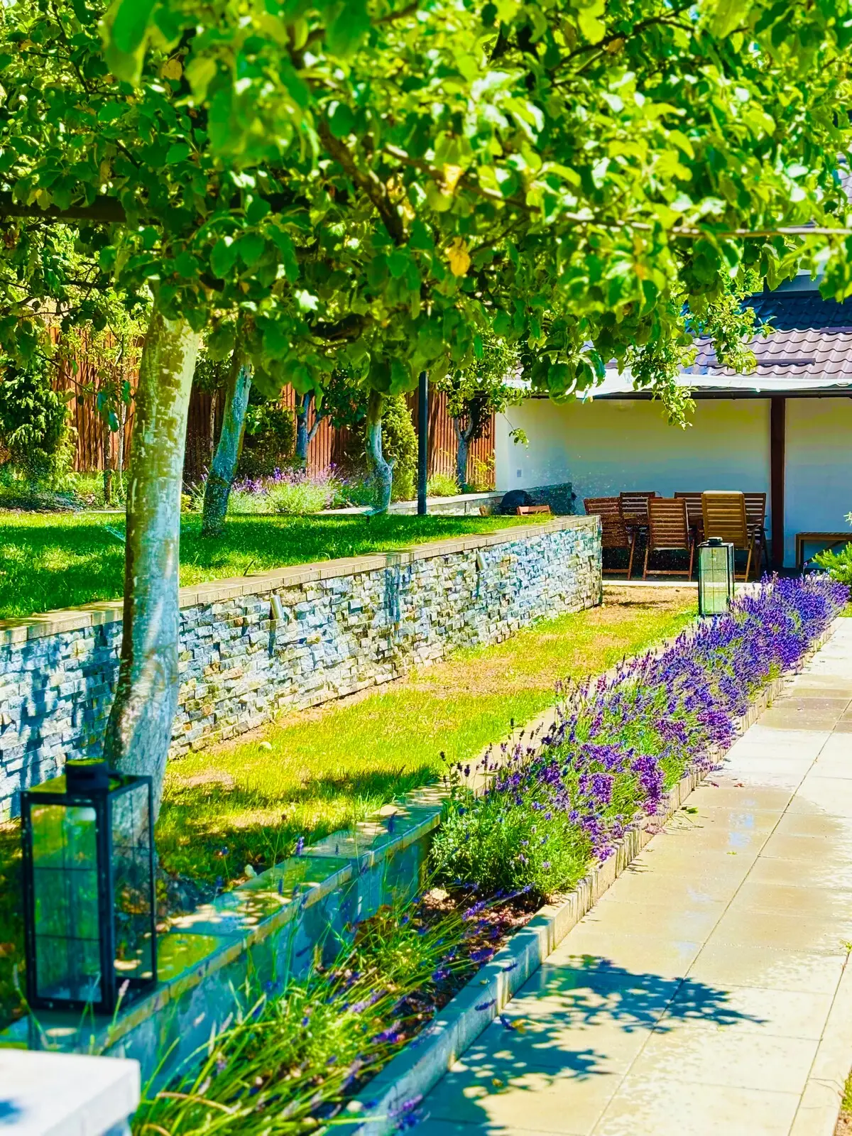 Modern Private Pool Villa · Full Privacy & Garden