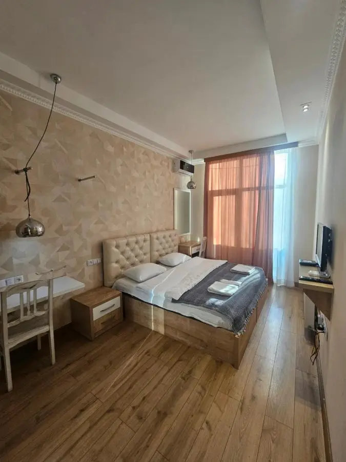 Happy Stay Hotel