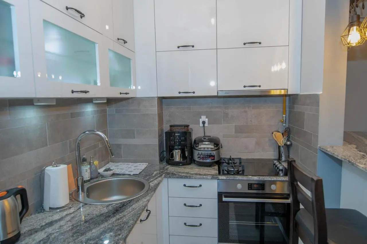 Athena Apartman