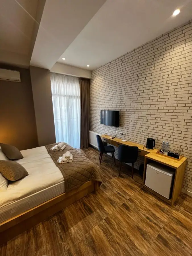 Seven Rooms Hotel