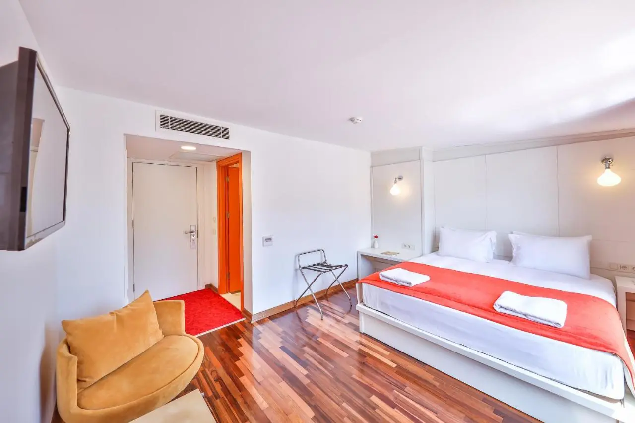 Senatus Hotel - Special Class