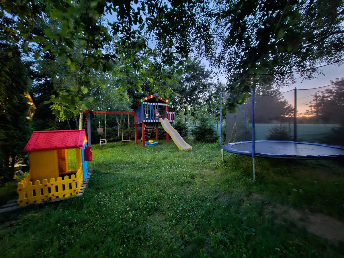 Mountain House Brutusi 18
Bjelasnica/Trnovo bi