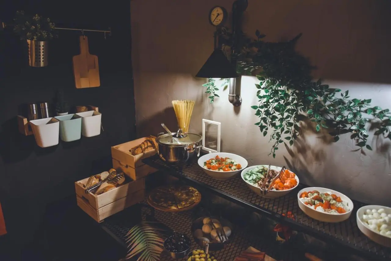 LUXIR HOTEL