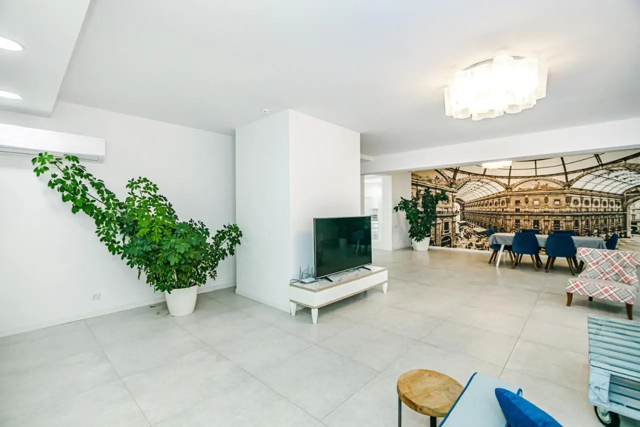 LUXURY SKY Apartment MEGAFUN Residance