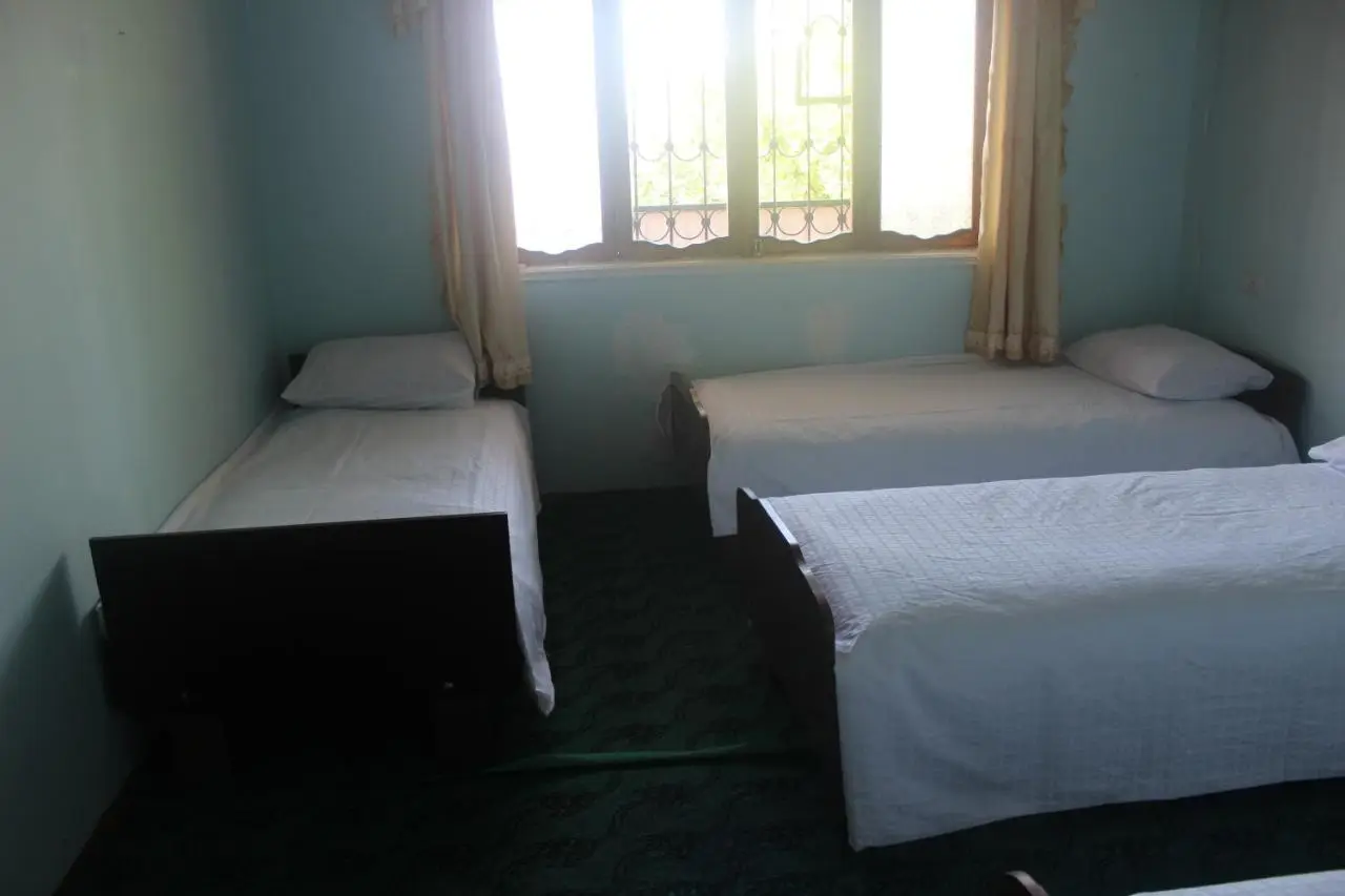 Canal Hostel