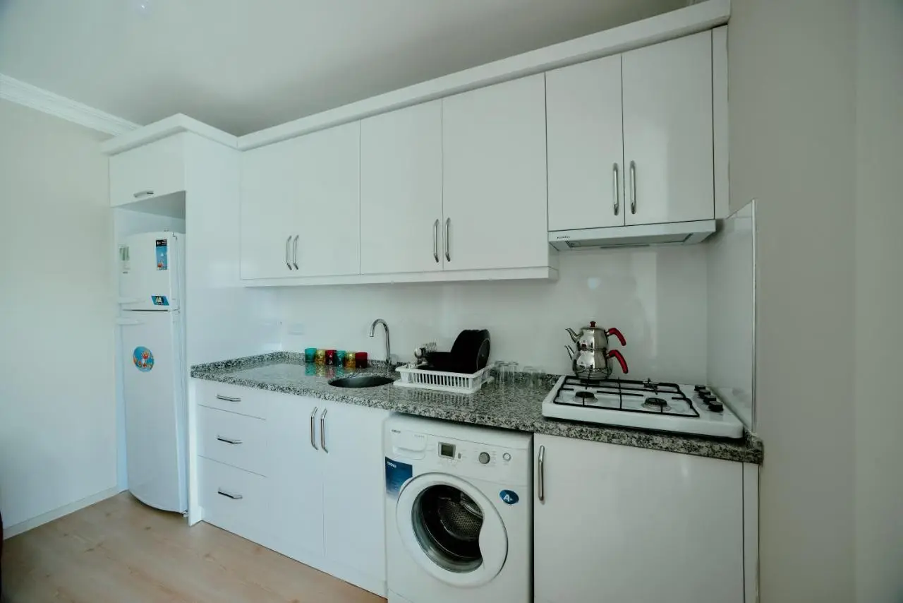 EMİSSA MOTEL