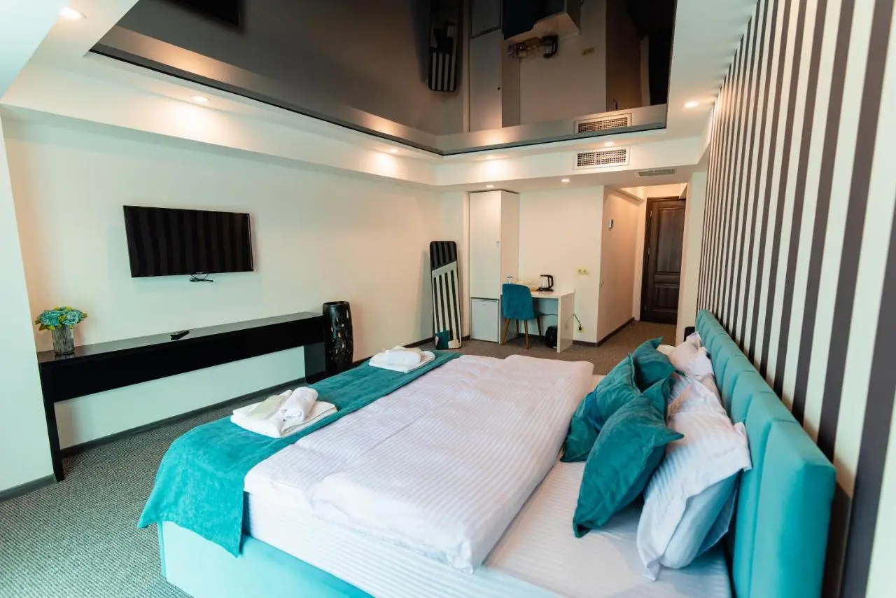 Royal Plaza Hotel