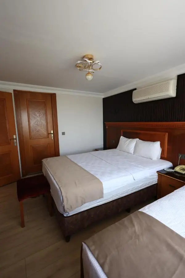 New House Hotel