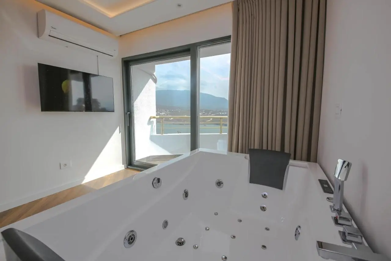 Murati Lake View Hotel