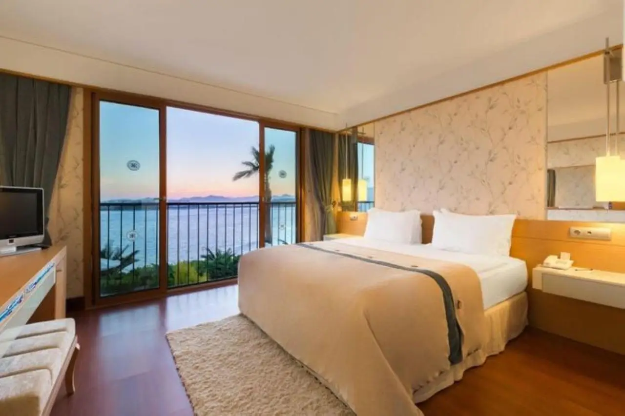 Kefaluka Resort