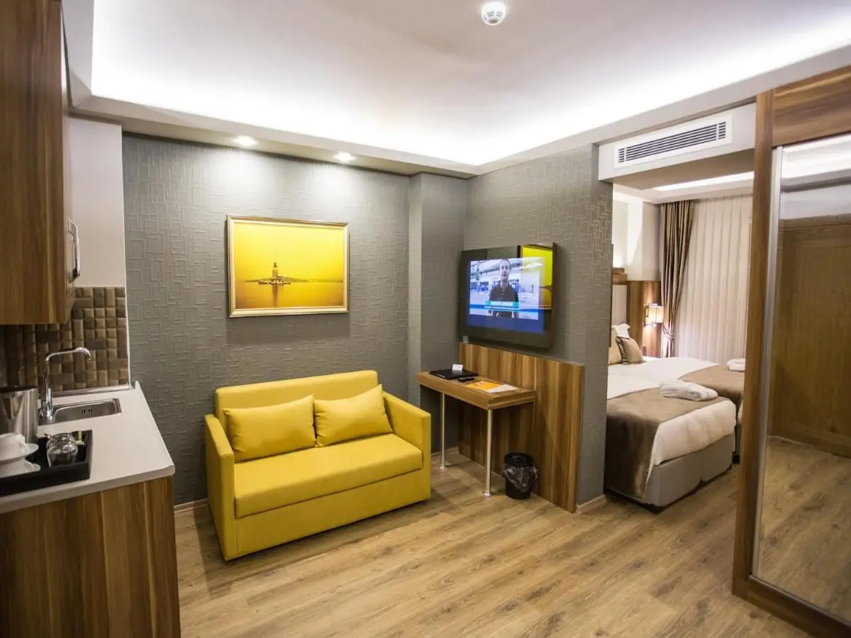 Bonne Sante Hotel