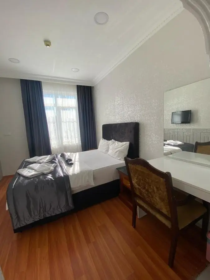 Timex Suites