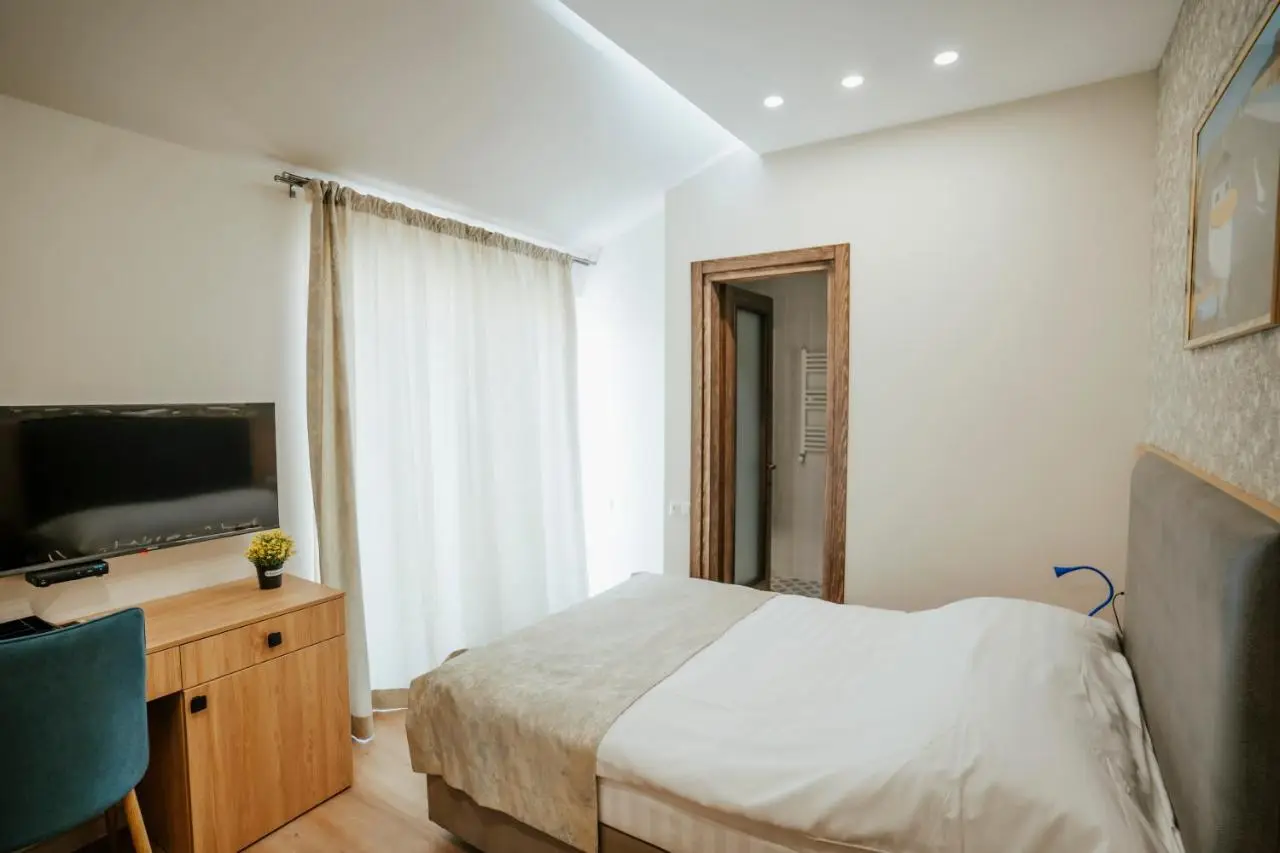West Apart Hotel