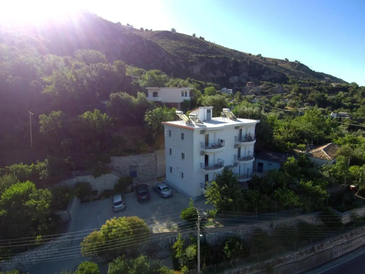 Apartments Vila Emiliano