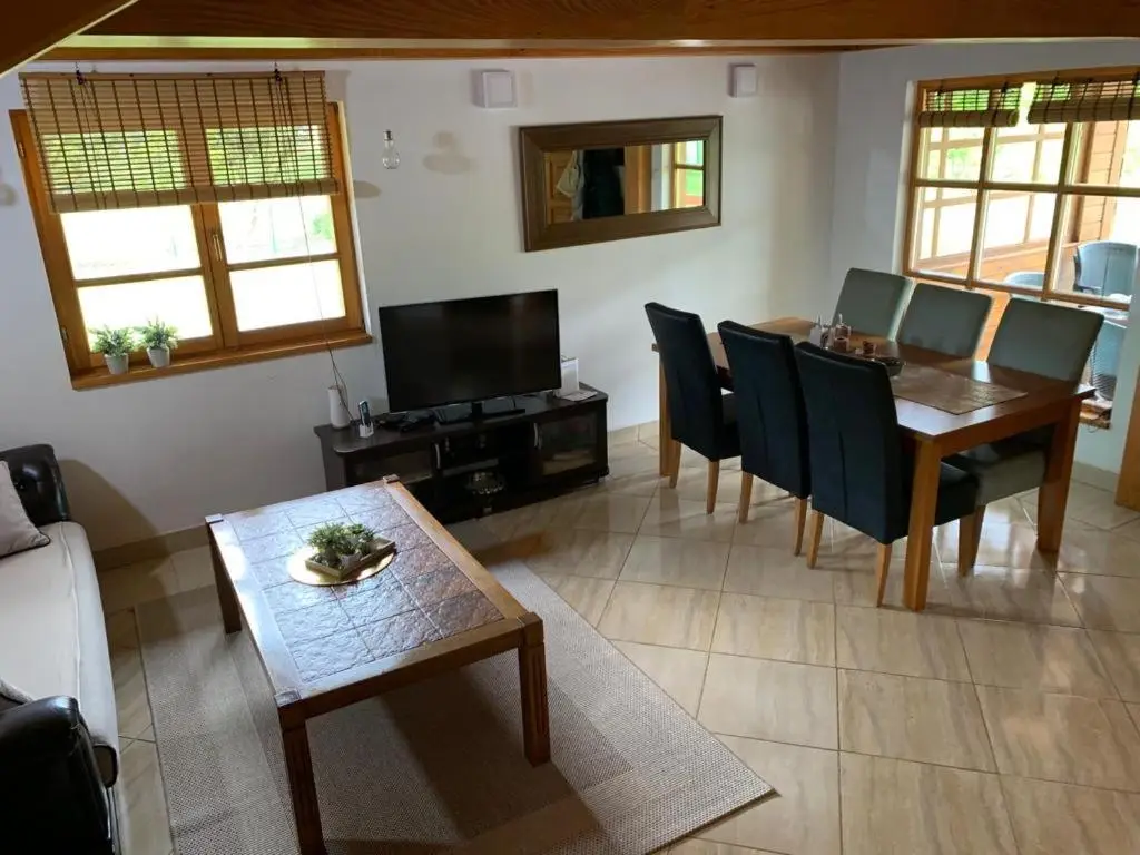 Unna-E Luxury House