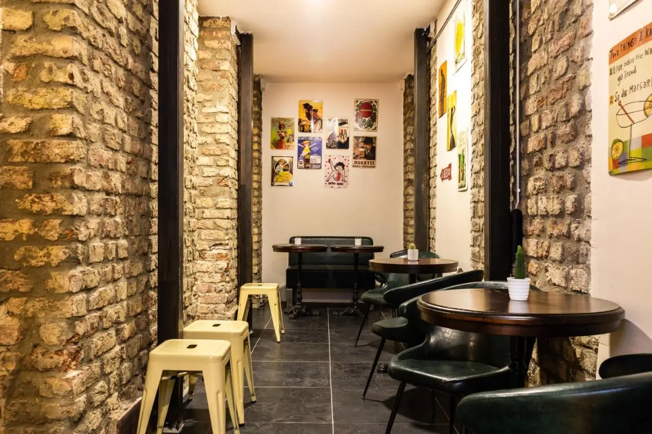 Sanat Hostel Taksim