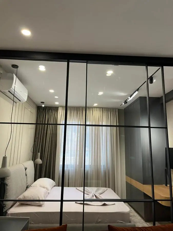 Fox Apartments