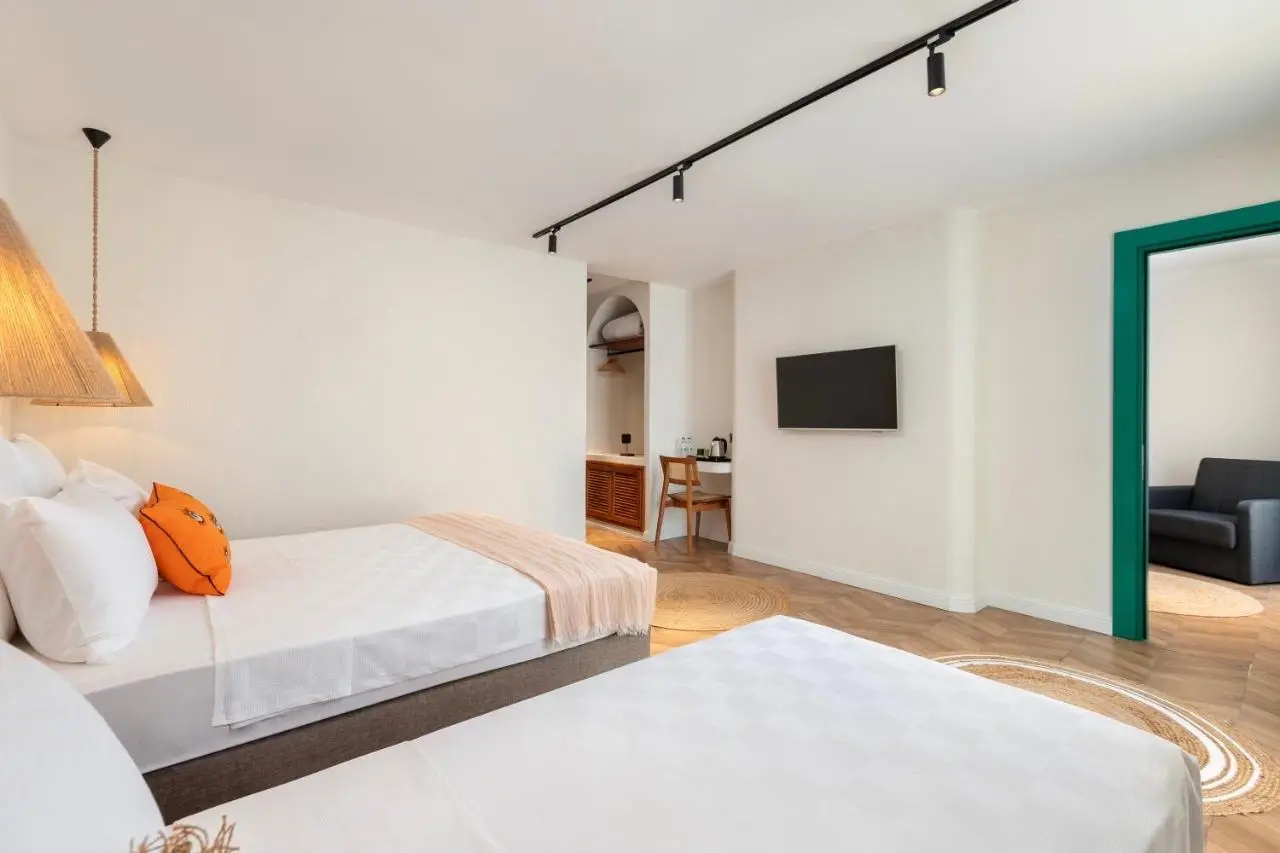Azuu Boutique Hotel