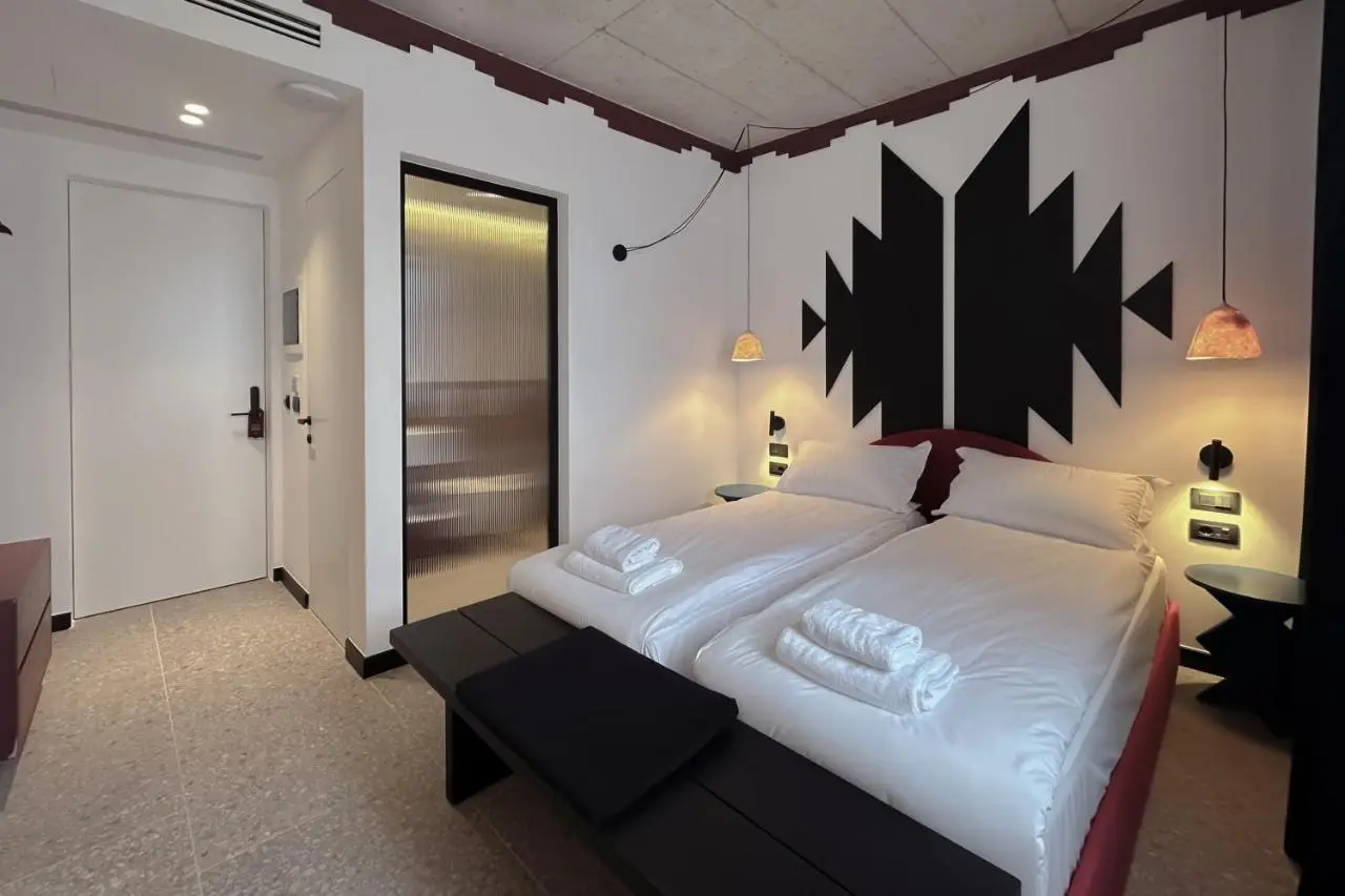 Bazaar Hotel