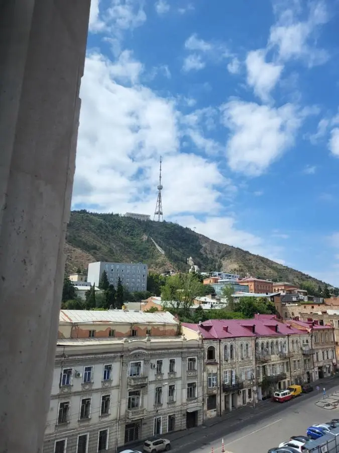 Sololaki Inn