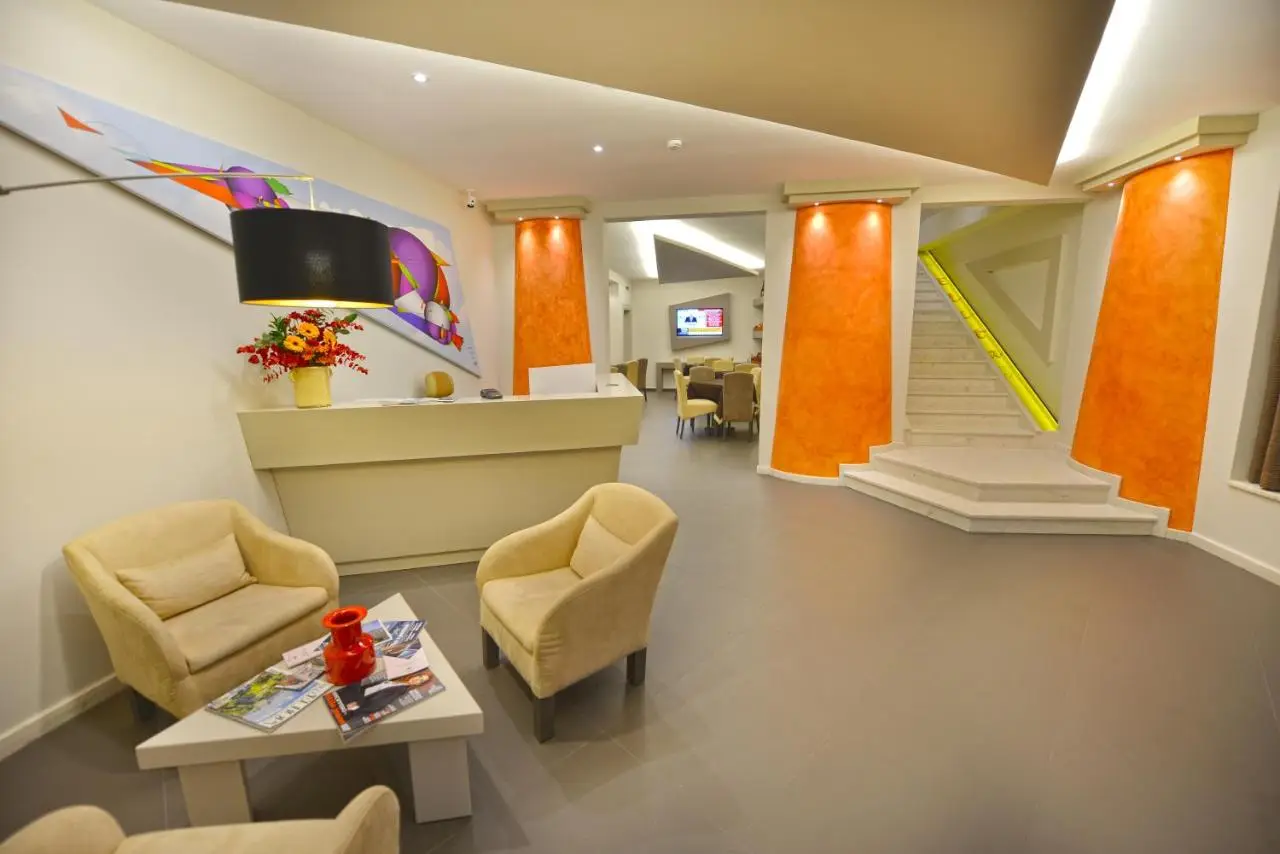 Petit Hotel Elita