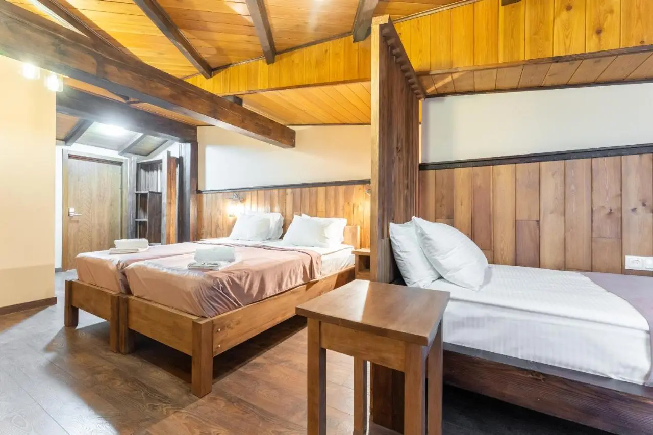 Hotel Mansarda Mestia