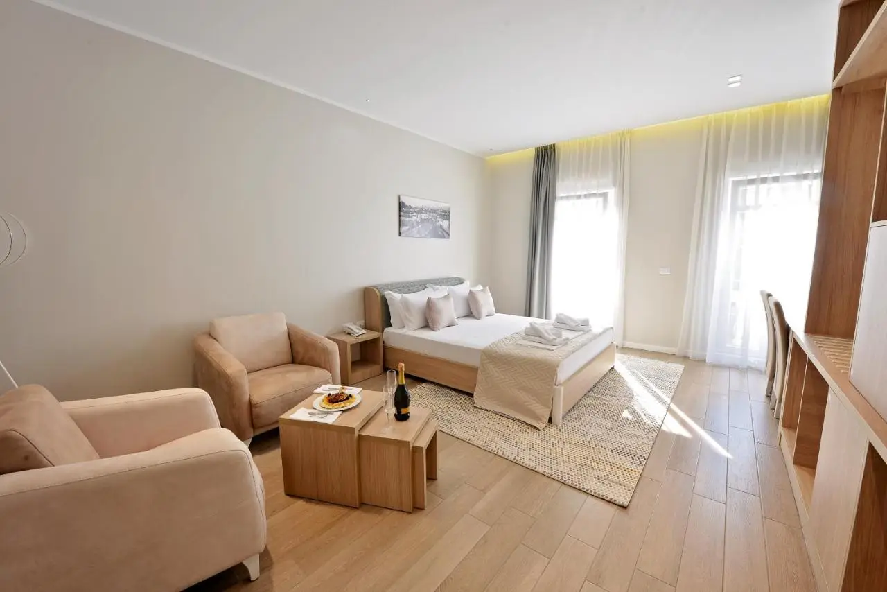 Alis Hotel