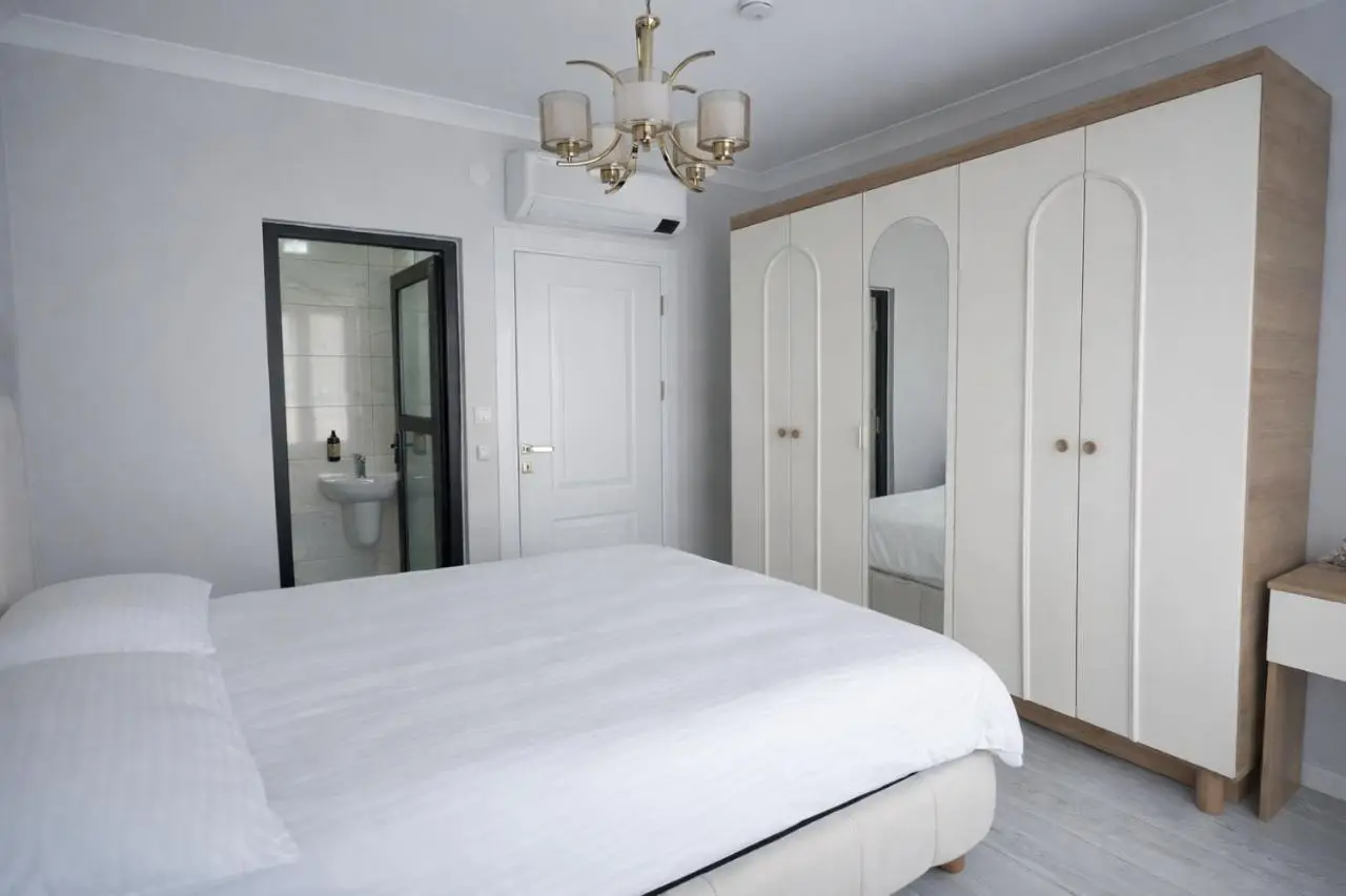 SRL Residence