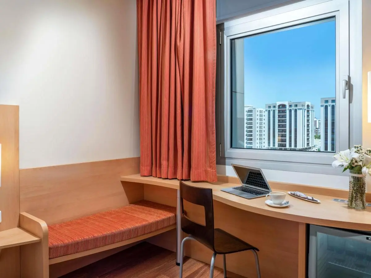 ibis Adana