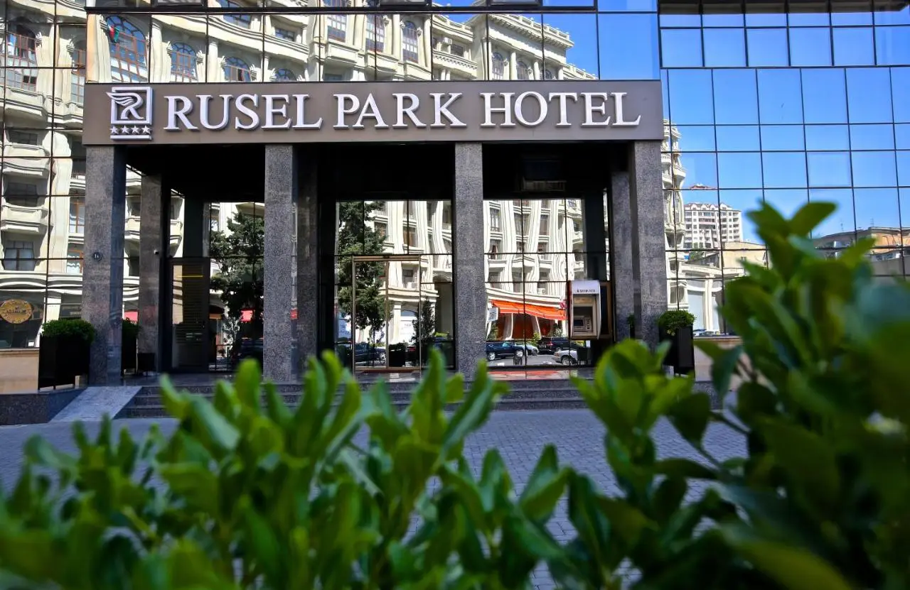Rusel Park Hotel