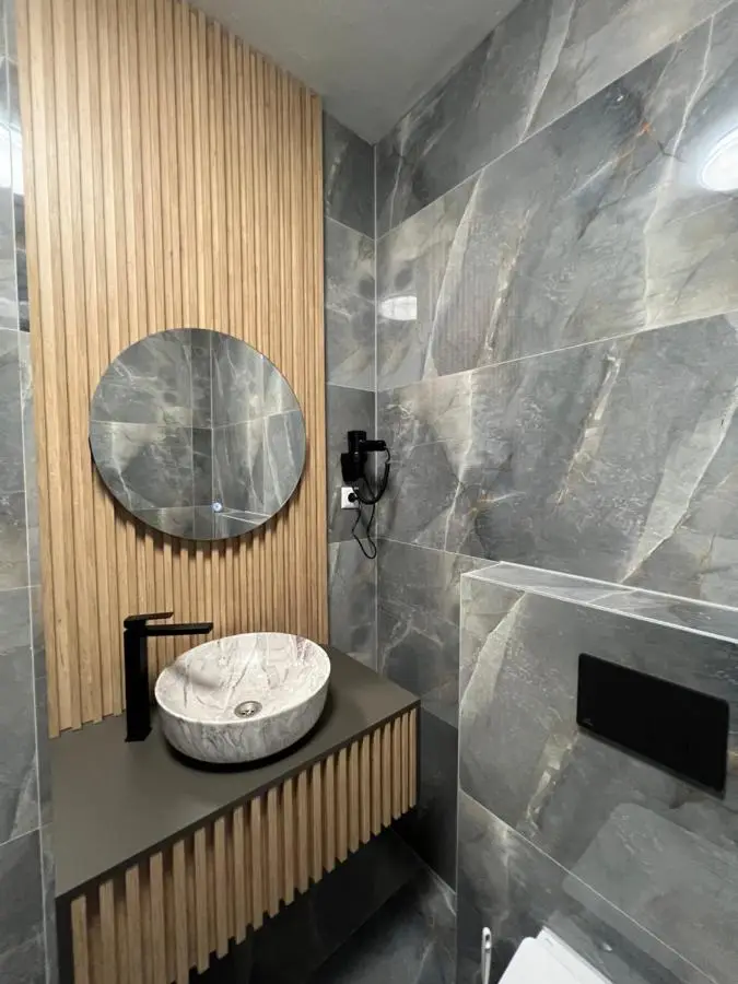 Lux apartments Crystal-center