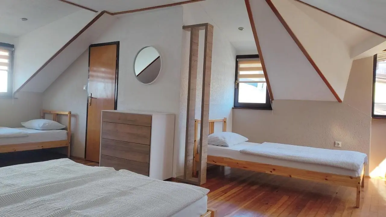 NETWORK apartment