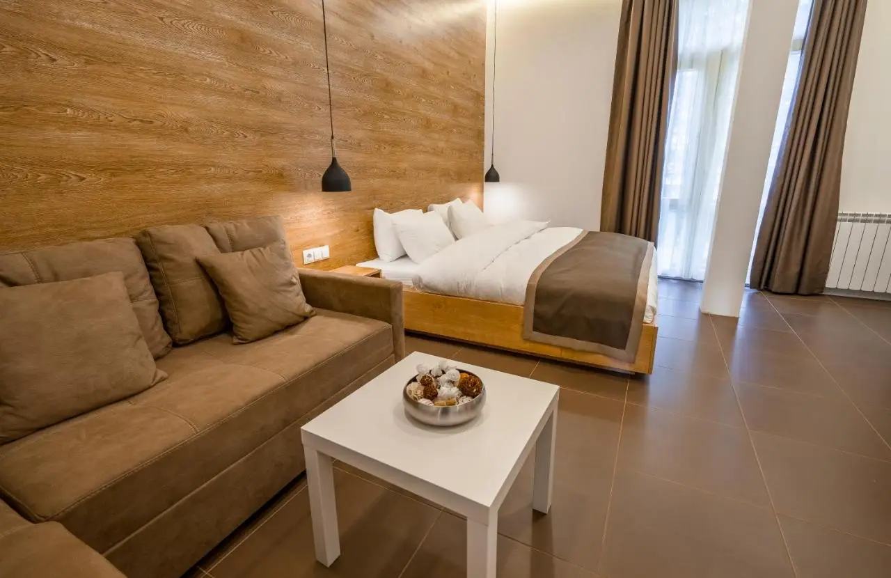 Luxury Apartments on Central Avenue