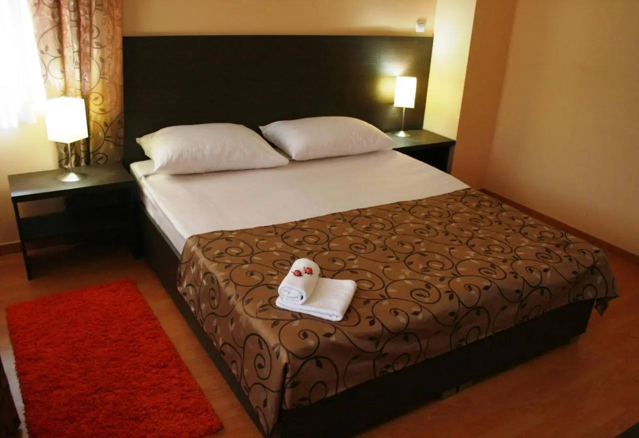 Hotel Divan