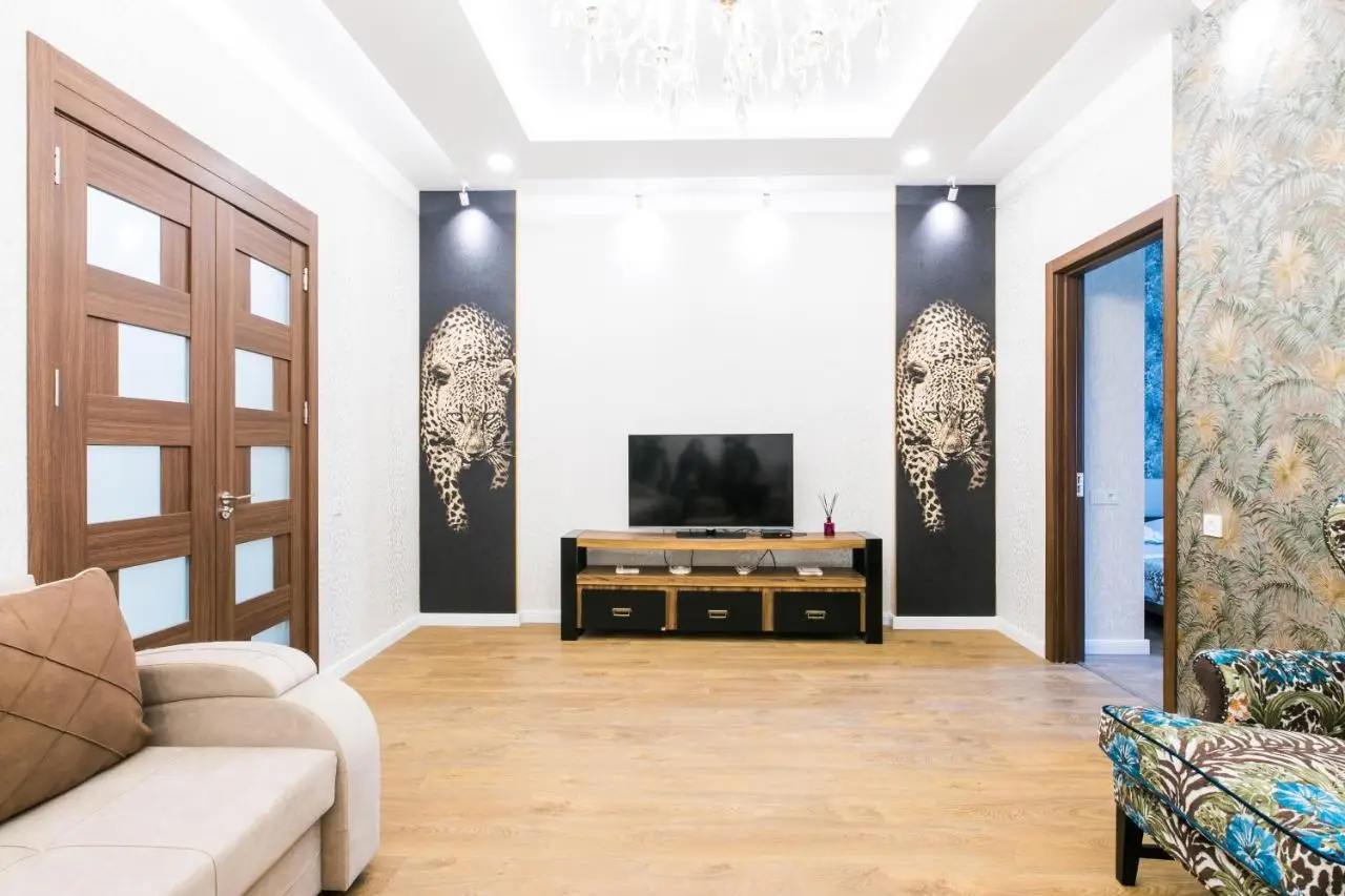 Sweet Home 6 VIP at Rustaveli Avenue