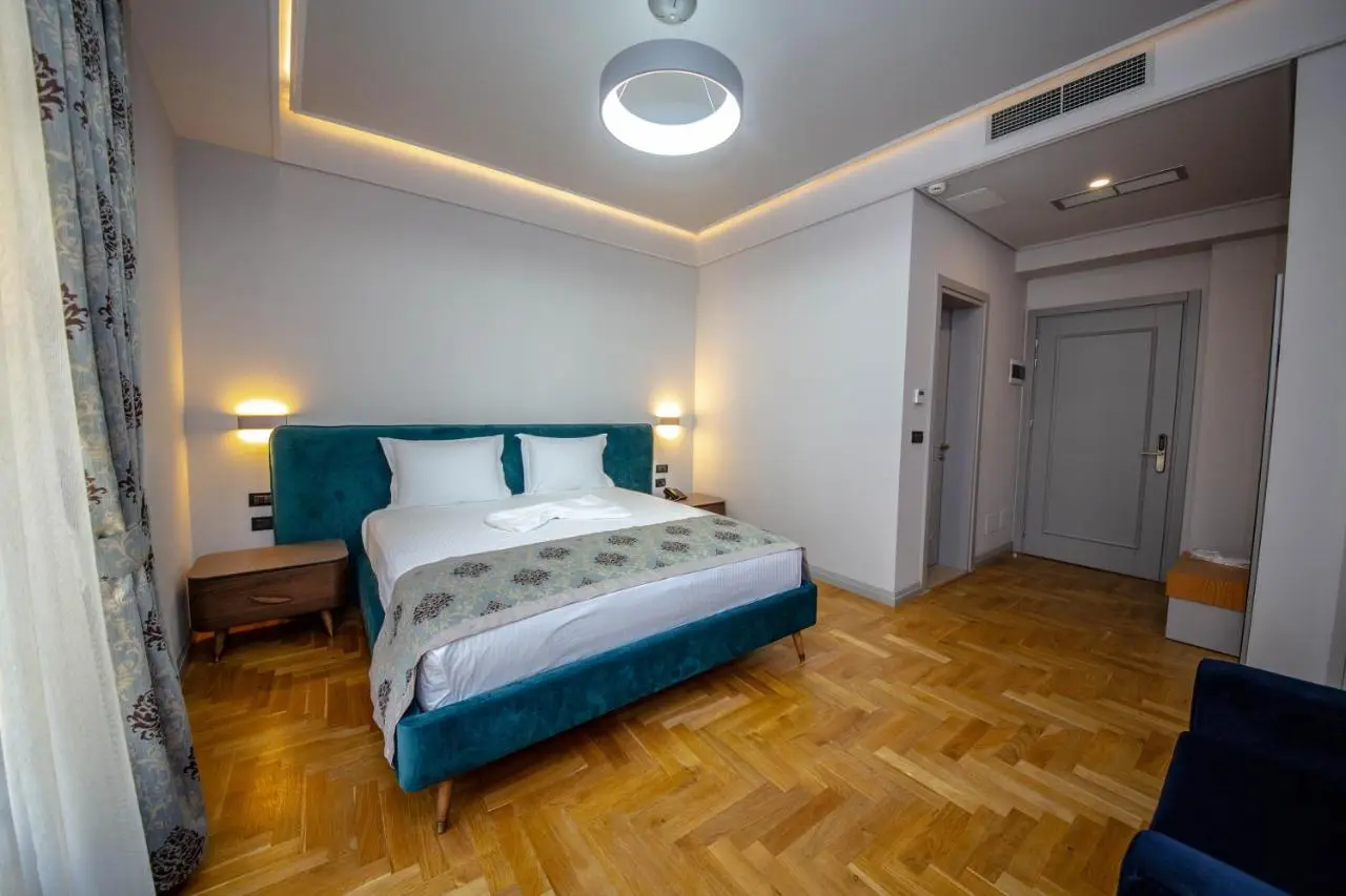 City Center Hotel