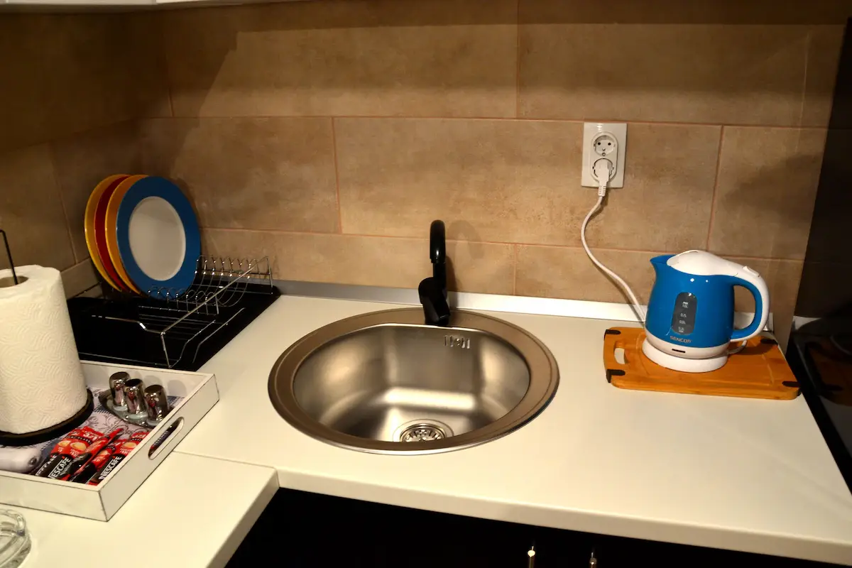 Beautiful Artistic Apartment with  free parking
