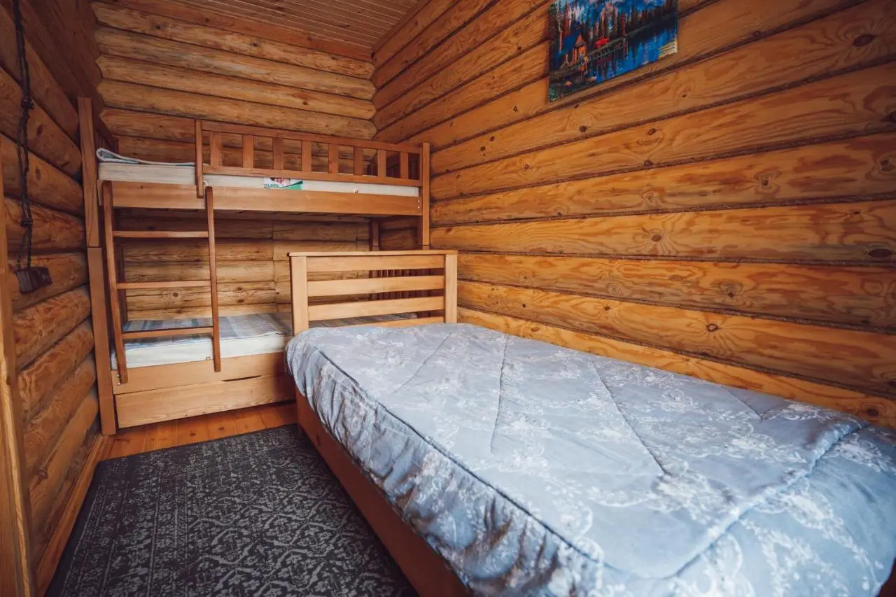 Kingswood Cabins Borjomi