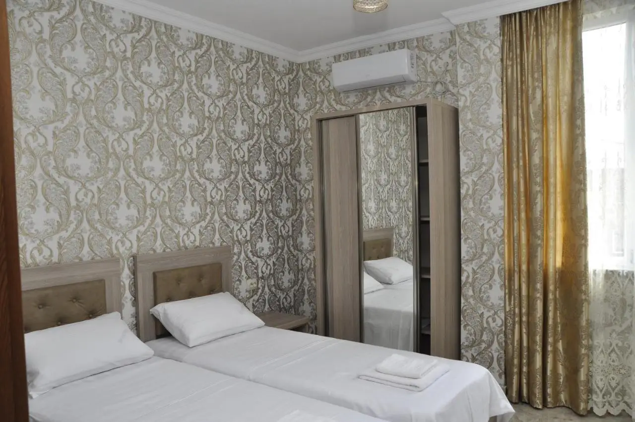 hotel Vaxx