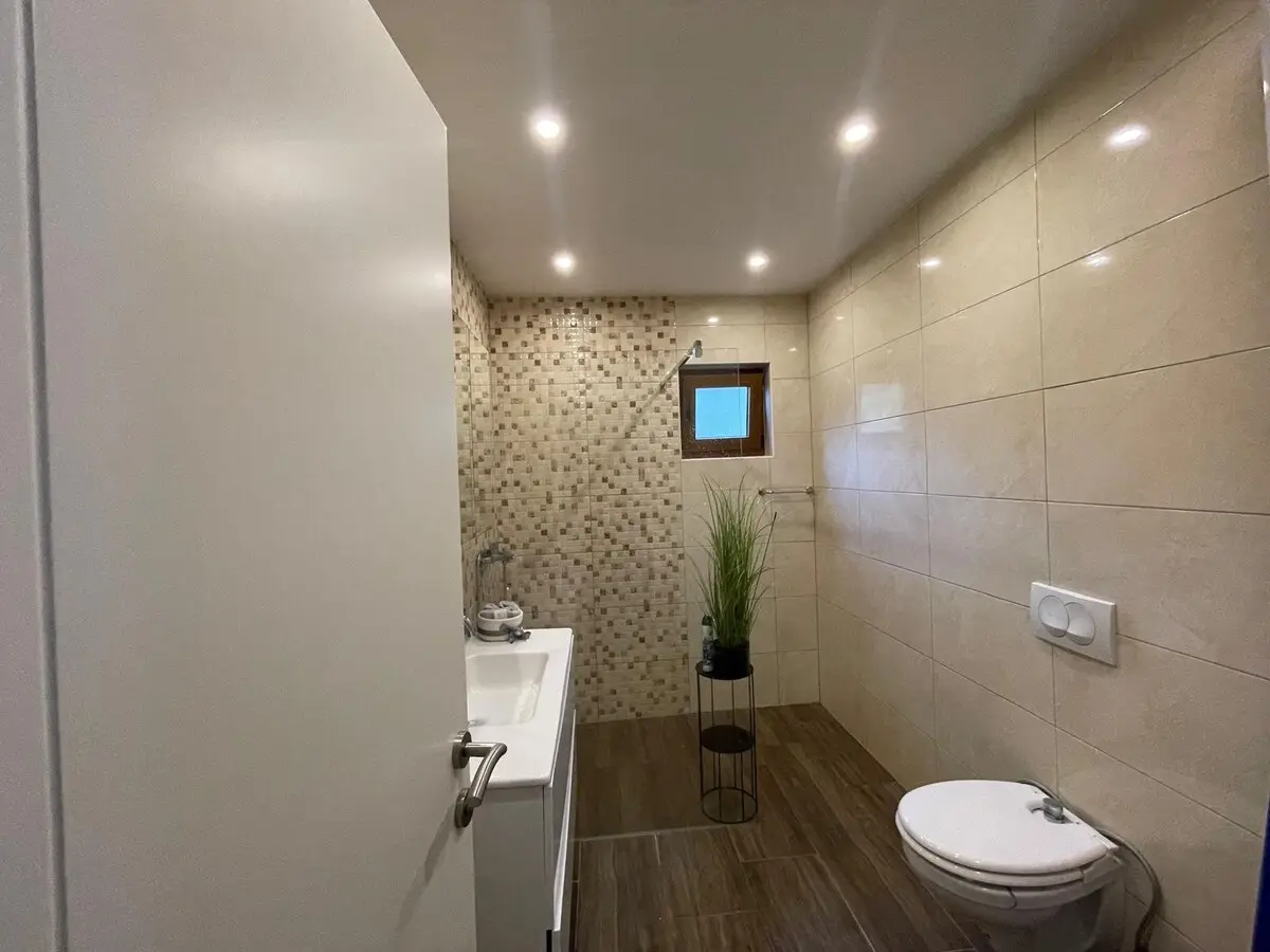 "Emerald" Guesthouse