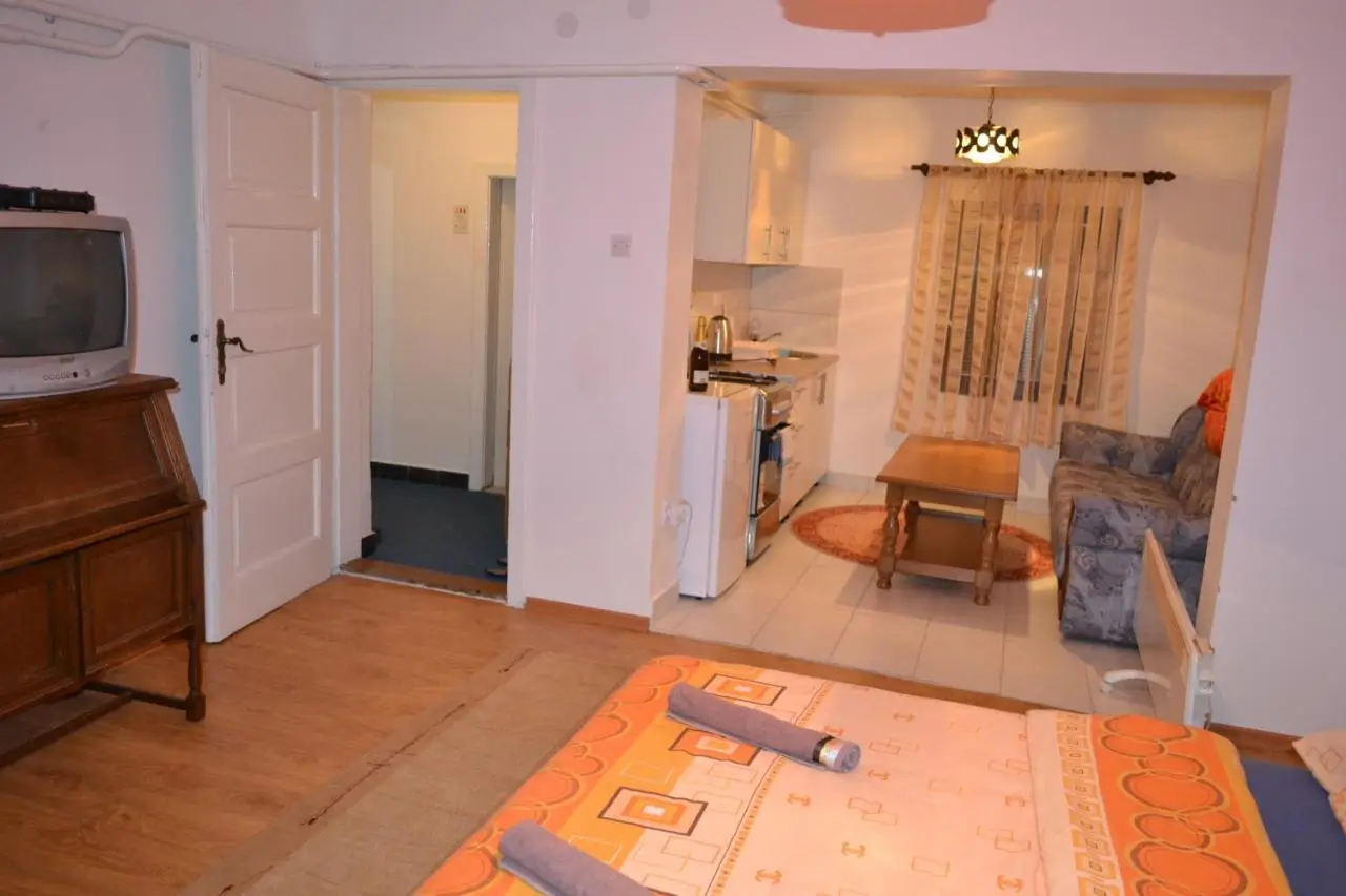 Apartments Bobito