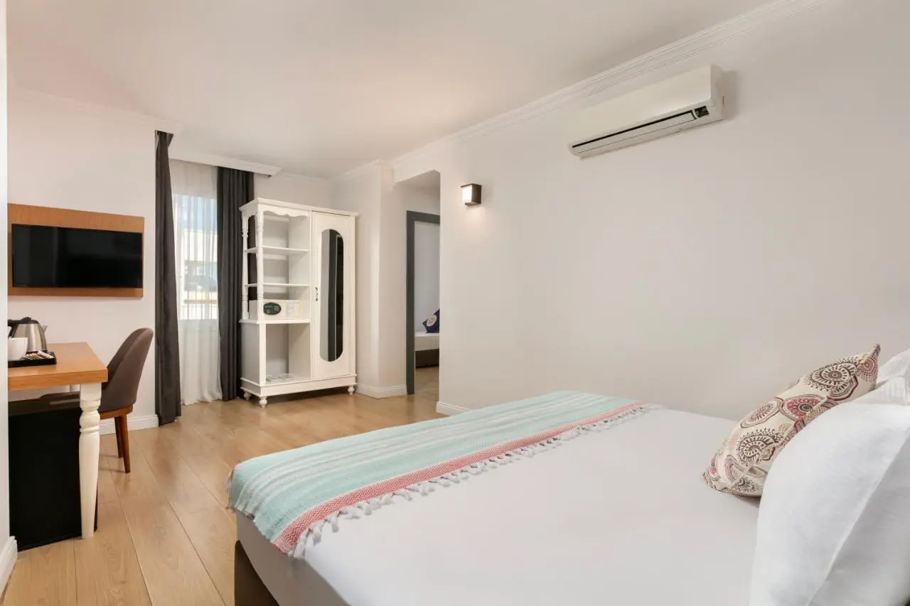 Azuu Boutique Hotel