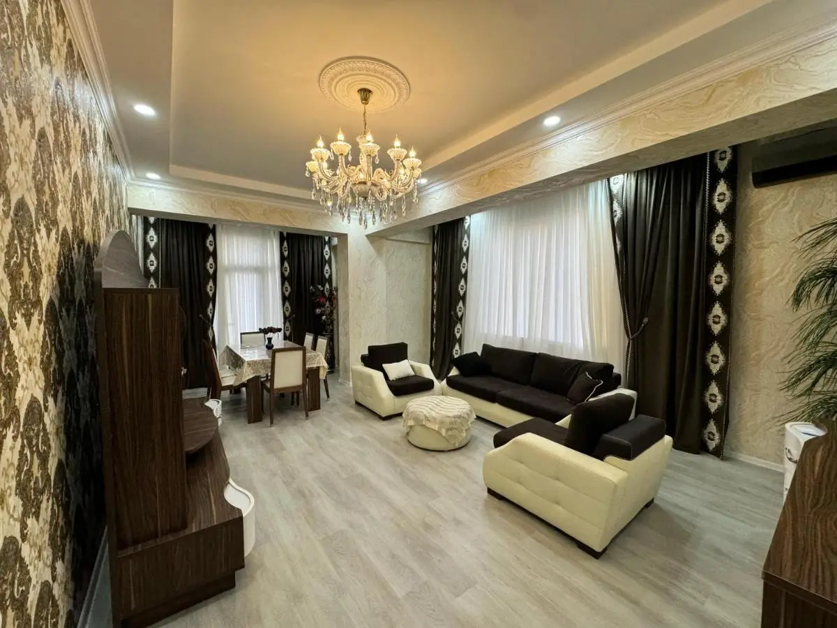 Baku Holiday Luxe Family Apartment