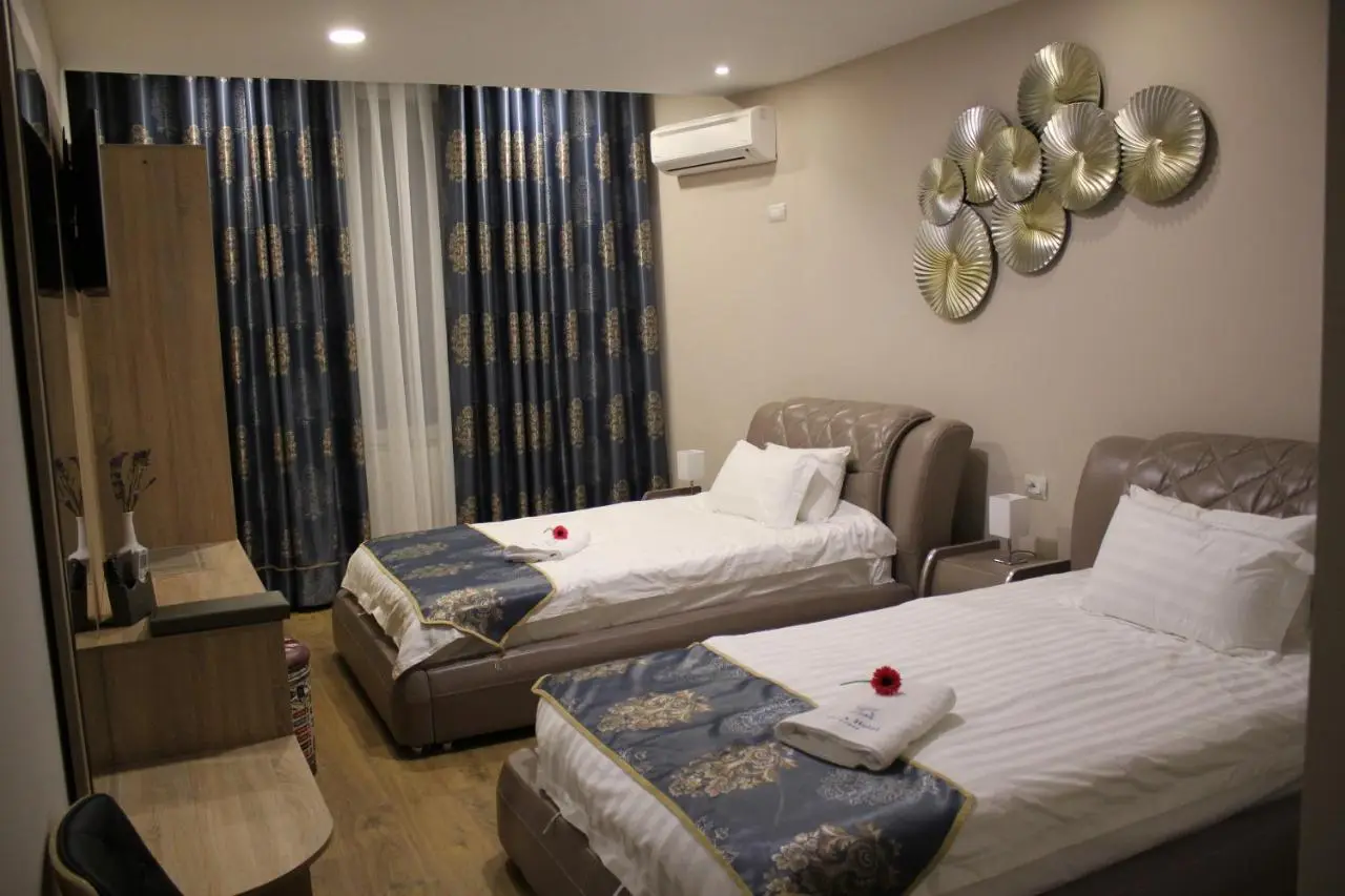 Park Hotel Tirana