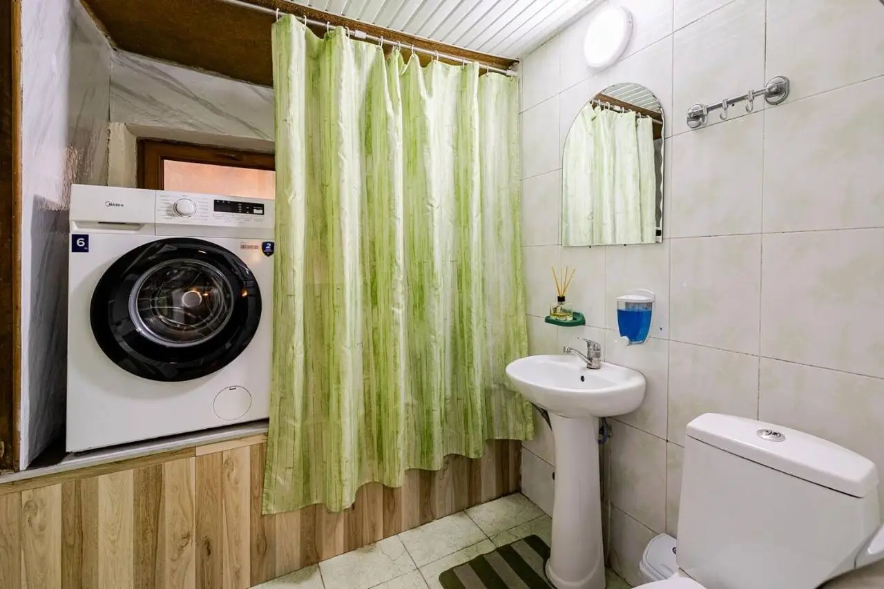 Guest House Beautiful Tbilisi - Cool & Cozy Apartments