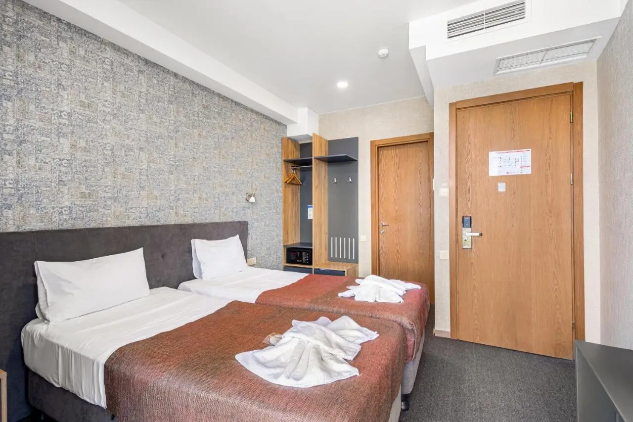 Brooch Boutique Hotel