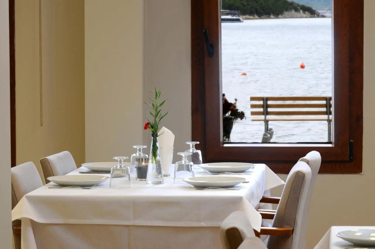 Teos Lodge Pansiyon