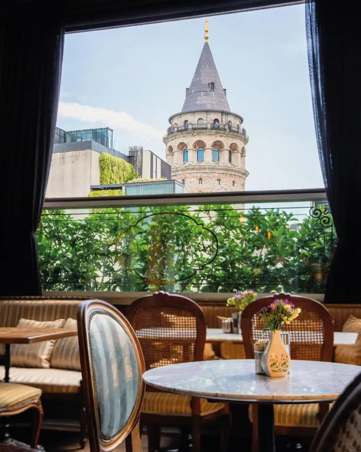 Meroddi Barnathan Hotel