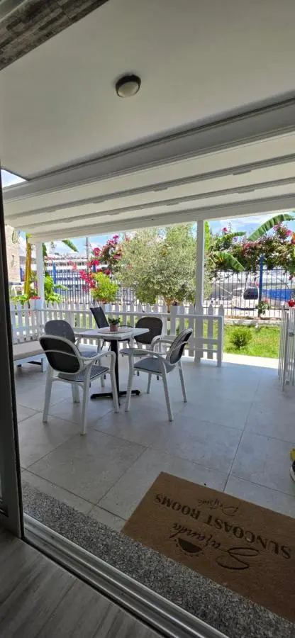 Suncoast Rooms Saranda near Port & Beach
