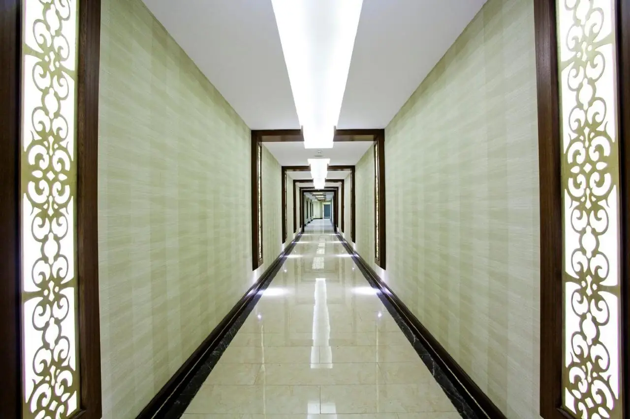 Ayan Palace Hotel